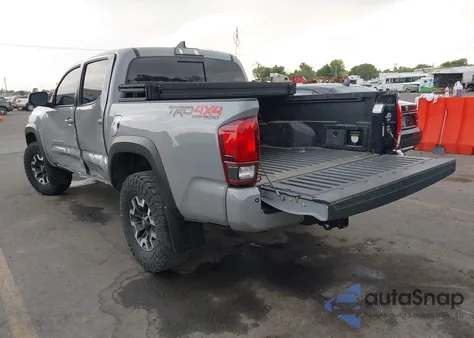 2019 Toyota Tacoma Double Cab/Sr/Sr5/Trd Sport/Trd Off Road/Trd Pro z USA, uszkodzony, nr VIN 3TMCZ5AN4KM241036